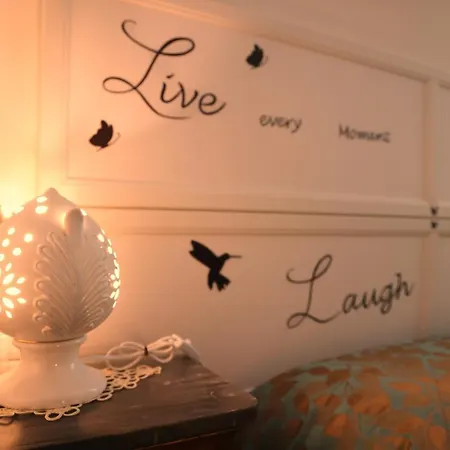 Le Stanze Di Maria-ingresso Autonomo Maria's Rooms-indipendent Entrance *